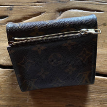 Load image into Gallery viewer, Louis Vuitton Anais Compact Tri Wallet - Western Second Hand
